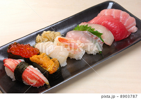 おいしい鮨 8903787