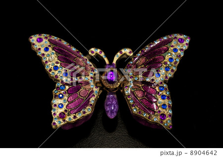 Casket box as butterfly 8904642