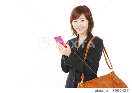 出張中のビジネスウーマン 8906427