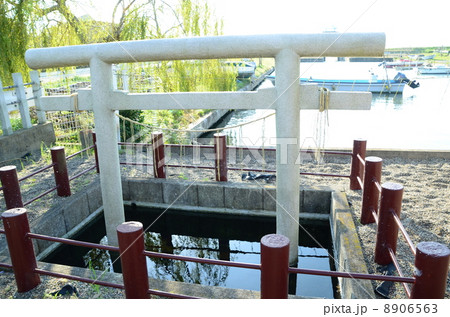 息栖神社　忍潮井（女瓶） 8906563