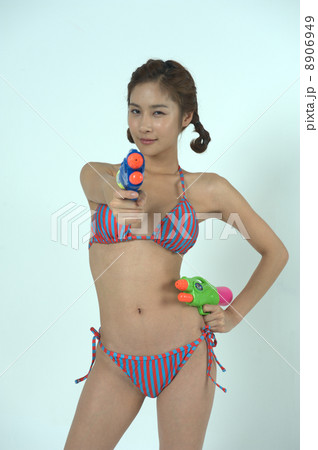 ビキニ_1856586_ods 8906949