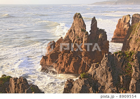 part of pancake rock canyon 8909554