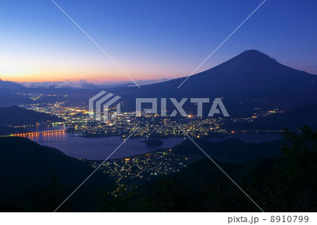 新道峠からの夜明け 新道峠からの夜明け 8910799