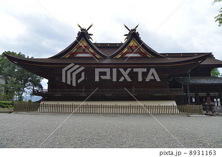 吉備津神社　国宝　拝殿・本殿　吉備津造り　比翼入母屋造り　岡山　桃太郎伝説　 8931163