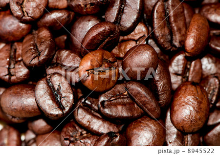 Coffee beans background Coffee beans background 8945522
