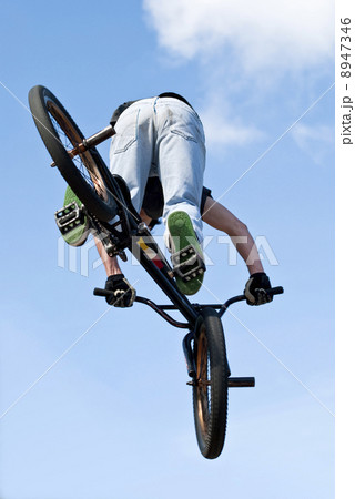 BMX Bike Stunt Aerial 8947346