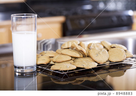 Snack of milk and cookies 8948883