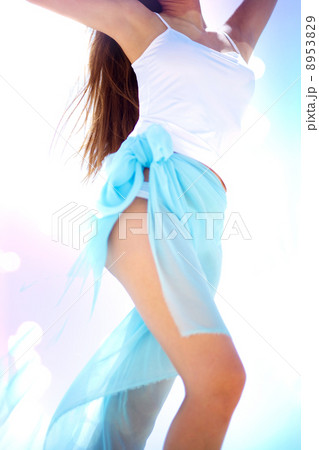 Woman at the beach 8953829