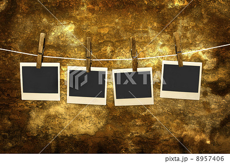 classic old polaroid photo with grunge background classic old polaroid photo with grunge background 8957406