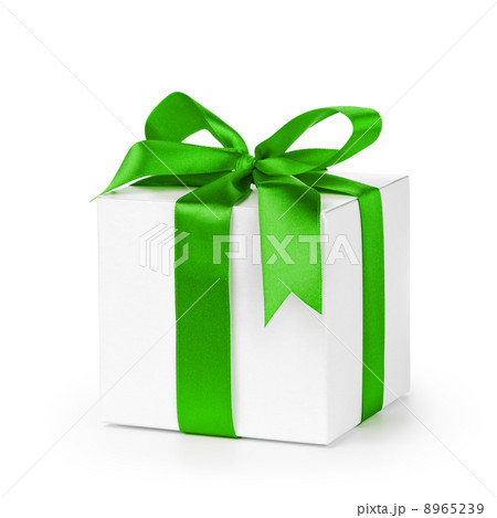 paper gift box wrapped with green ribbon 8965239
