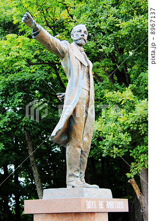 クラーク像 8967137