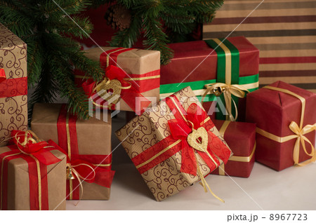 Christmas Tree and Christmas gift boxes Christmas Tree and Christmas gift boxes 8967723