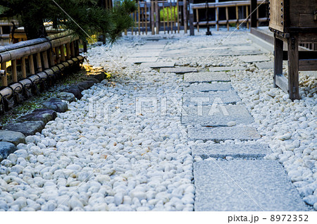 町家の中庭 町家の中庭 8972352