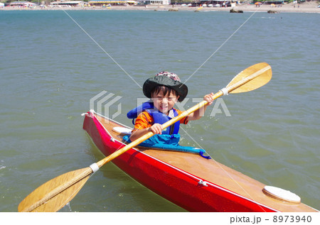 小さなカヤッカー 8973940