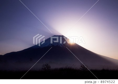 富士山の日の出 8974522
