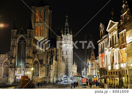 世界遺産都市ヘントの夜景 世界遺産都市ヘントの夜景 8981609