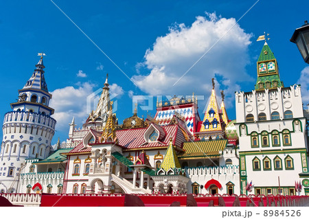 Kremlin in Izmailovo 8984526