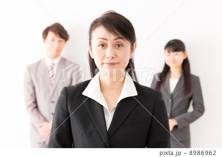 ビジネスチームイメージ ビジネスチームイメージ 8986962