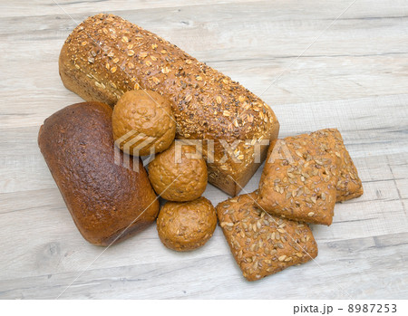 bread on the wooden table closeup 8987253