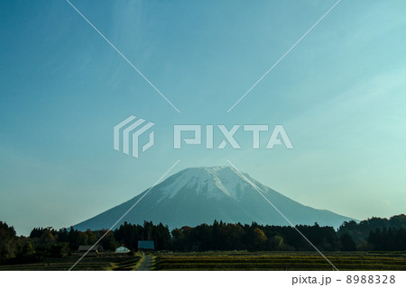 冠雪の大山 8988328