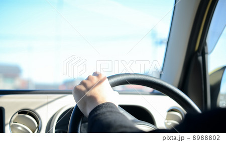 運転ドライブ 8988802