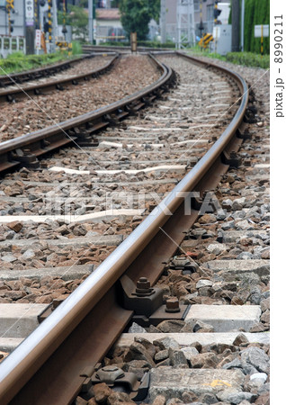電車のレール 電車のレール 8990211