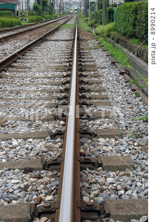 電車のレール 8990214
