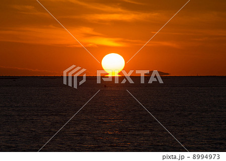 だるま夕日(その2) だるま夕日(その2) 8994973