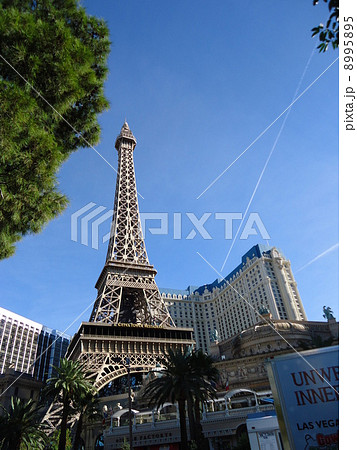 日中のパリスホテル 日中のパリスホテル 8995895