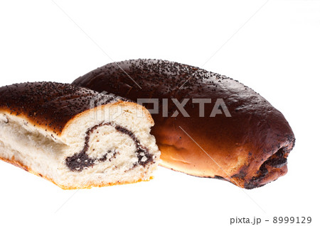 Bun with poppy seeds Bun with poppy seeds 8999129