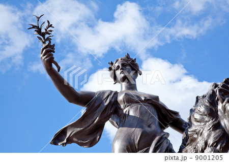Angel of Justice buckingham palace, London, UK 9001205