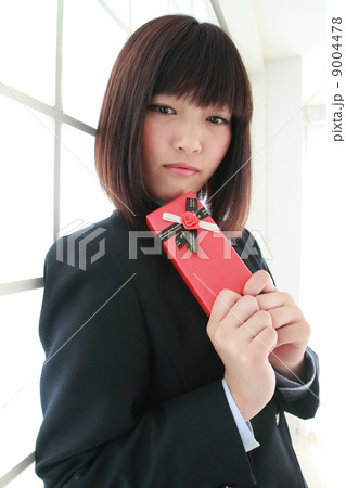 プレゼントに愛を込めて 女子高生編 プレゼントに愛を込めて 女子高生編 9004478