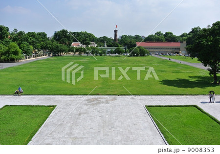 ハノイ・タンロン遺跡とフラッグタワー（ベトナム） 9008353