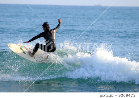 サーフィン　２ 9009475