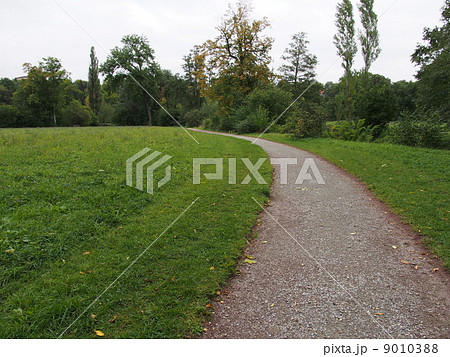 ドイツ 古典主義の都ワイマール イルム河畔公園 ドイツ 古典主義の都ワイマール イルム河畔公園 9010388