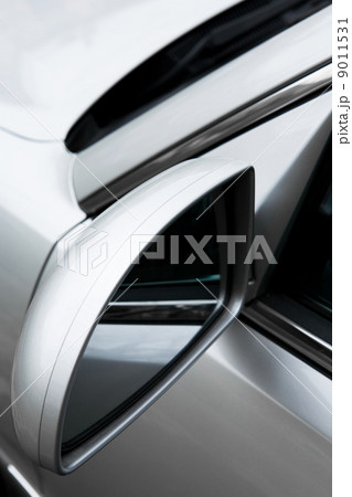 rear-view mirror 9011531