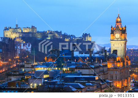 Edinburgh Cityscape 9013351
