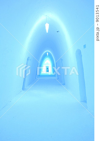 Ice hotel corridor 9013541