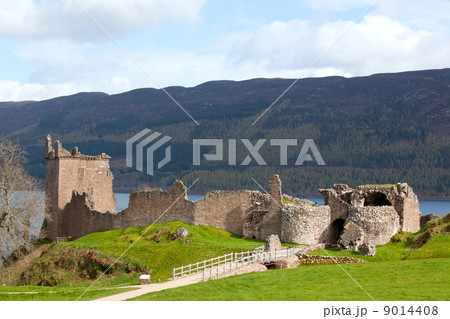 Ruins of Urquhart Castle UK 9014408