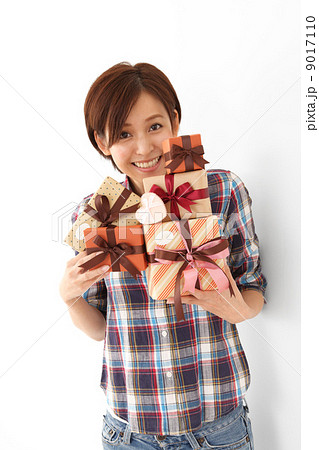 プレゼントたくさん 9017110