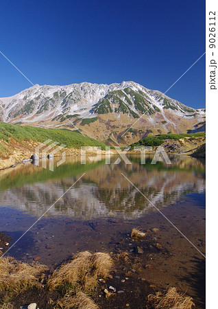 みどりが池と立山連峰（立山室堂平） 9026112