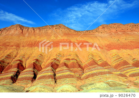 張掖の丹霞地形 9026470