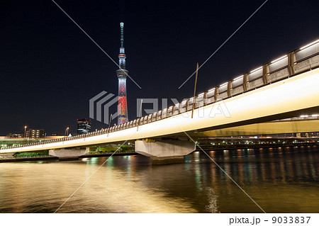 特別ライトアップの東京スカイツリー 9033837