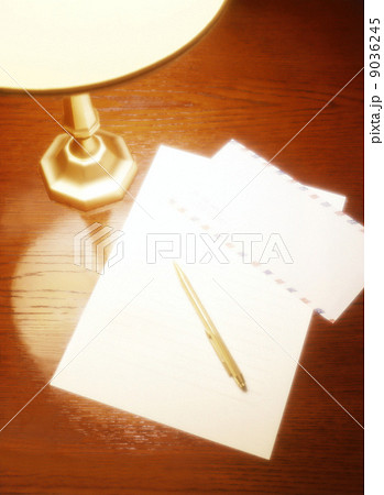 スタンドと手紙 9036245