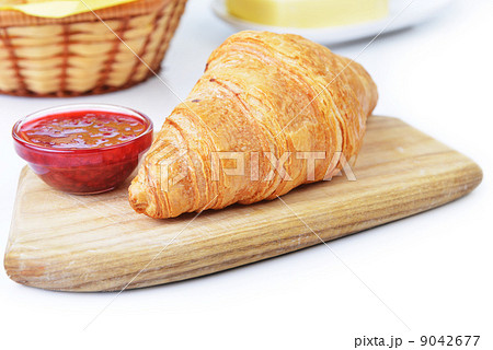 Fresh crusty croissant Fresh crusty croissant 9042677