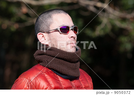 サングラスをかけた男性 9050372
