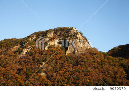 染まる不動岩 染まる不動岩 9050379