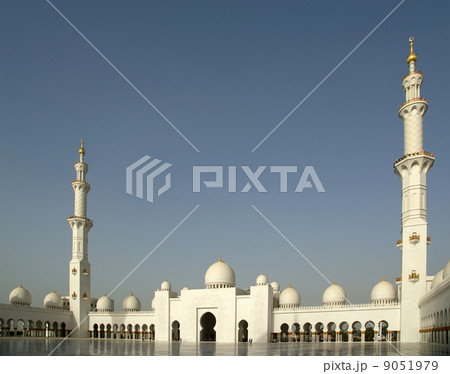Abu Dhabi Sheikh Zayed White Mosque in UAE Abu Dhabi Sheikh Zayed White Mosque in UAE 9051979