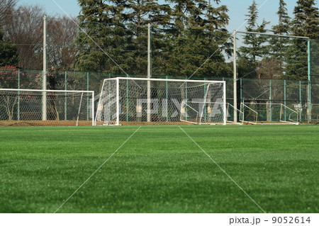 サッカーゴール。写真の上サイズあり。 ふ 運動会レンタル.com / サッカーゴール ジュニア少年サイズ 1組