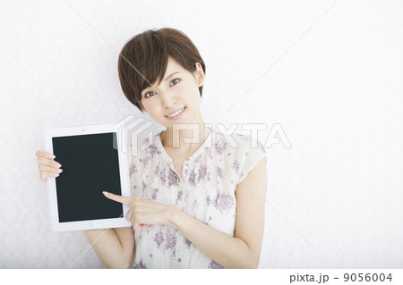 若い女性 9056004